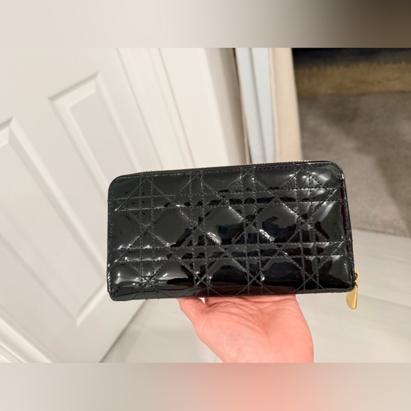 Dior Handbags - Dior - Lady Dior Voyageur Zip Wallet in Black Patent Cannage